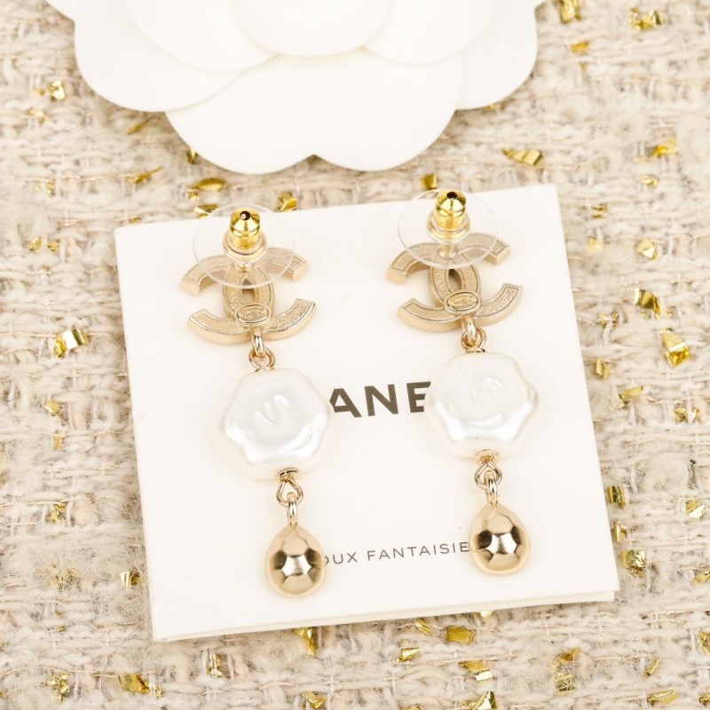 Ch**el earrings